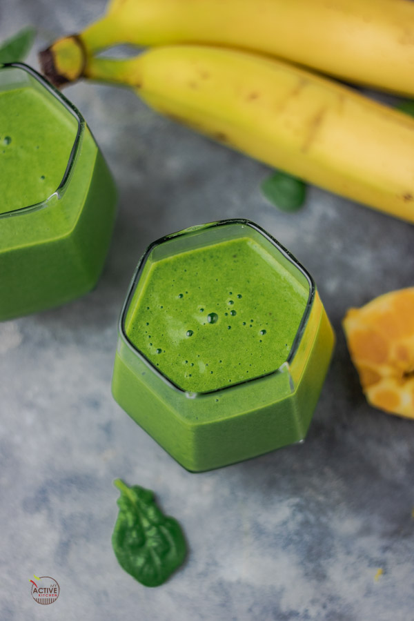 overhead shot of spinach smoothie.