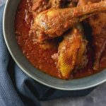 how to cook Nigerian chicken stew