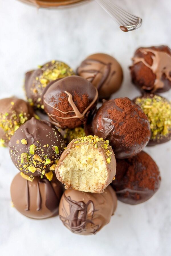 white and dark chocolate truffle with pistachio and cocoa