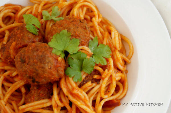 Spaghetti and meatballs.