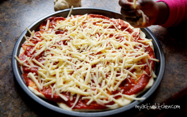Easy Cheese and Tomato Pizza - My Active Kitchen