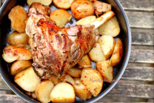 easy one pan roast leg of lamb