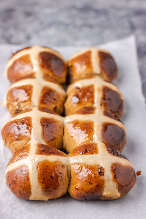 eight hot cross buns.