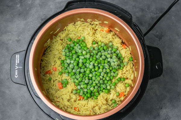 peas over rice.